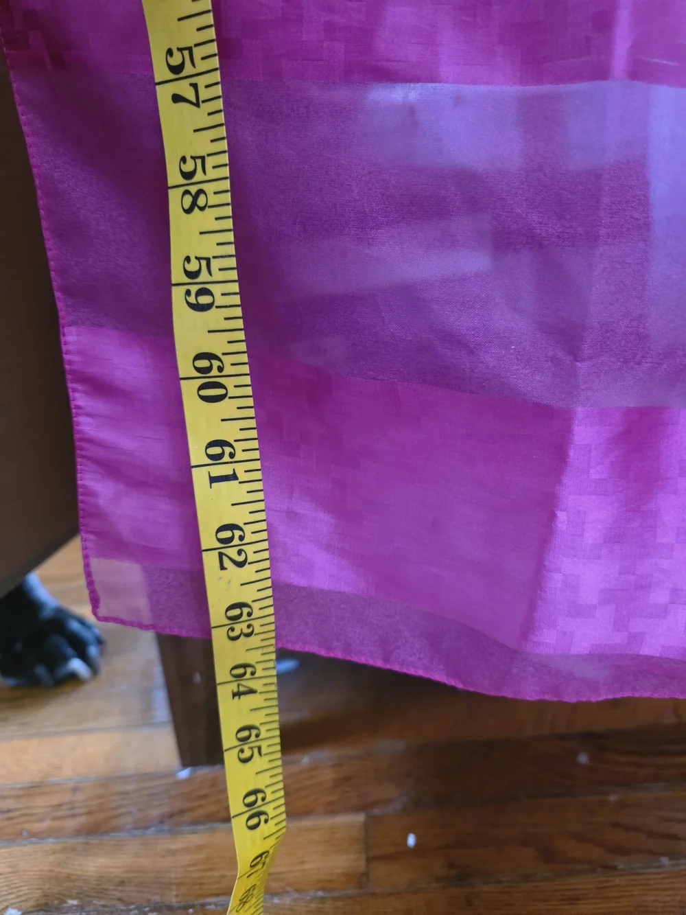 Vintage Leslie Fay Fuchsia Pink Houndstooth Sheer Long Scarf Wrap 15.5”x66”